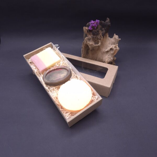 Zestaw mydeł naturalnych