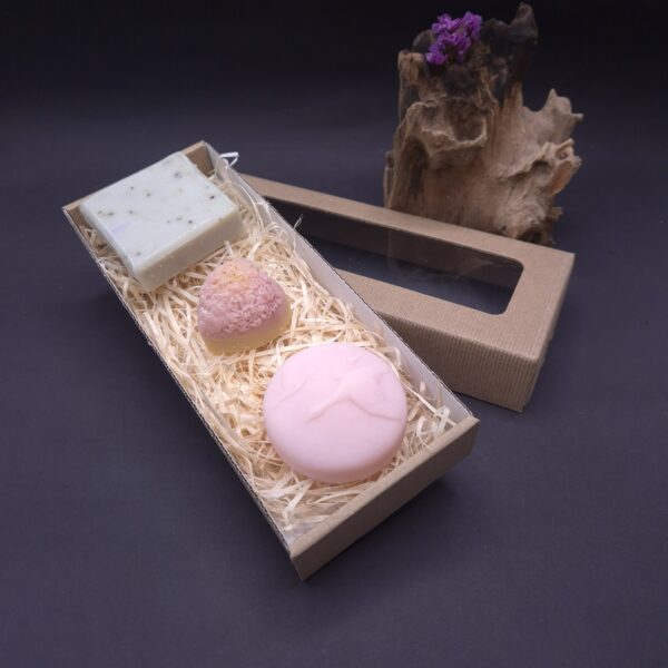 Zestaw mydeł naturalnych